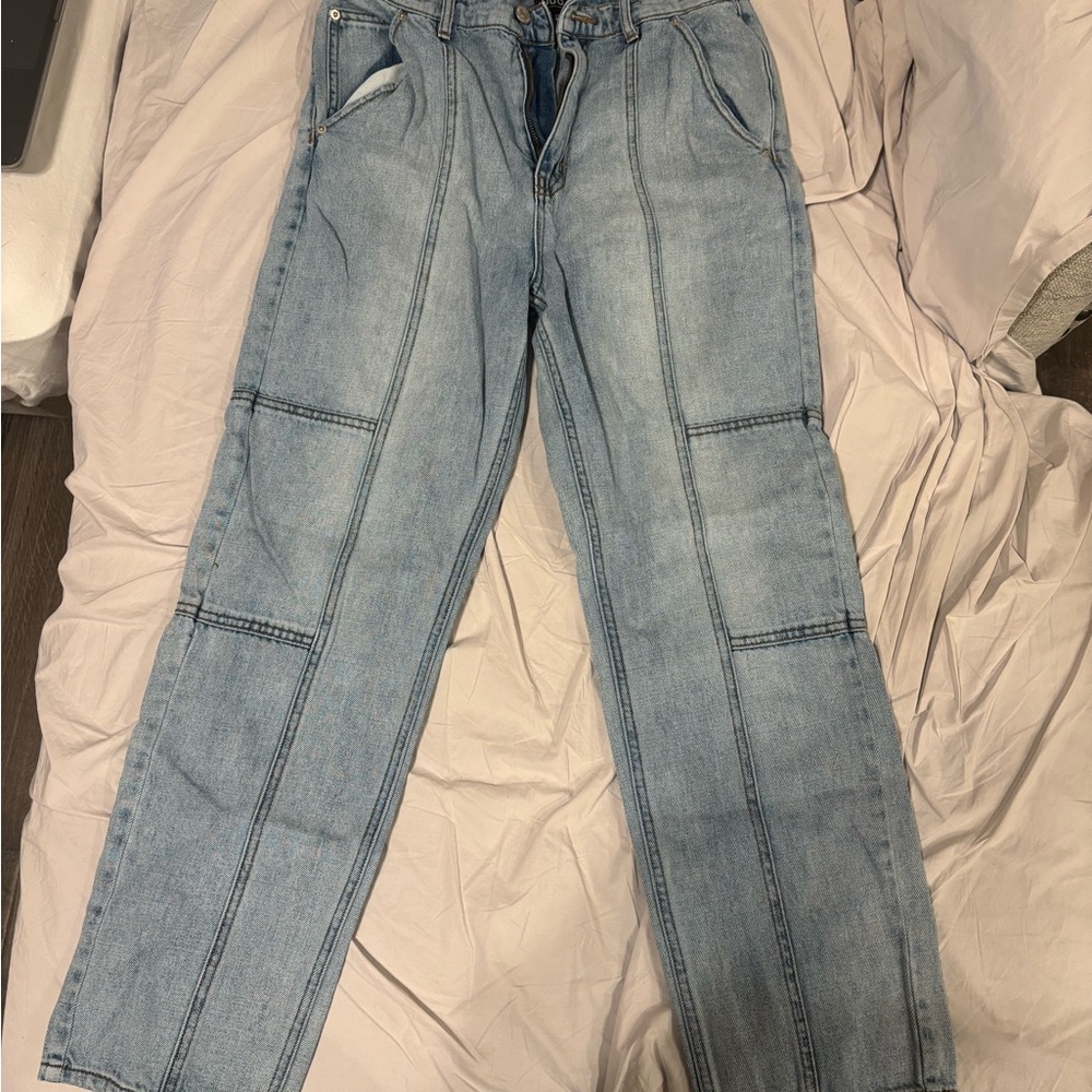 BDG Blue Straight Jeans Classic Style